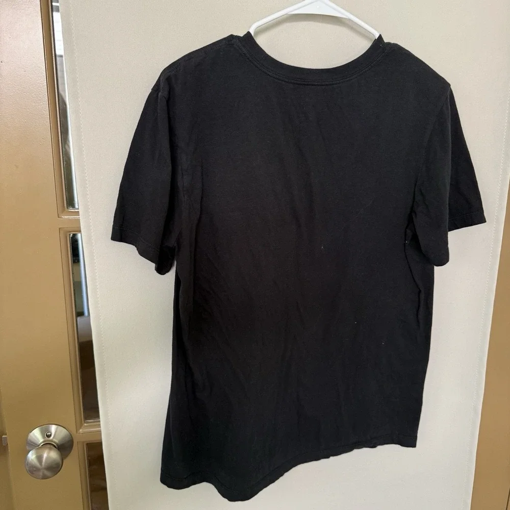 Nike Men's Medium Black Peace Sign Yin Yang Short‎ Sleeve Tee T-Shirt